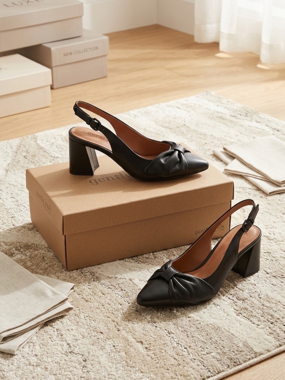 Kenneth Cole GENTLE SOULS Black Knot-Detail Slingback Block Heels
